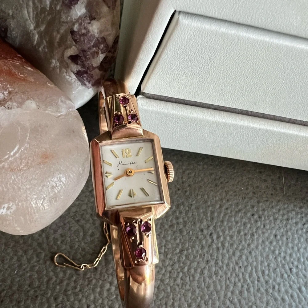 Vintage Rose Gold Women's Bangle Watch - Unbranded